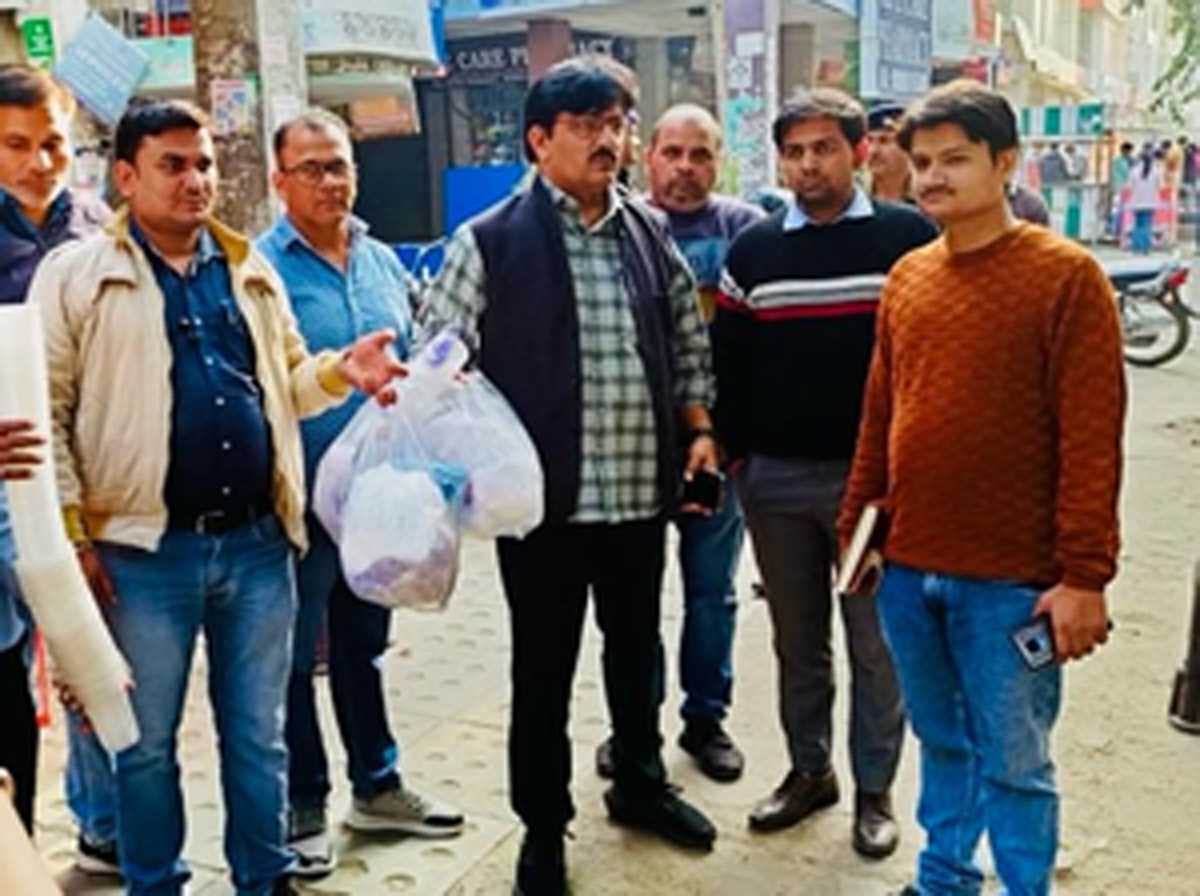 कूड़े का निस्तारण न करने पर बिल्डर सोसाइटी पर लगा 1.04 लाख का जुर्माना